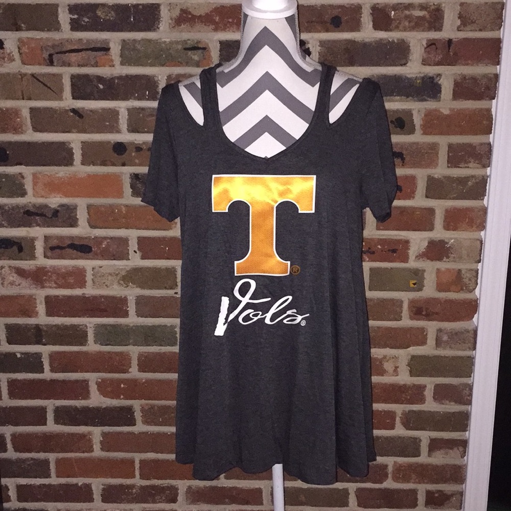 🧡 NWOT - Tennessee Vols Smock Top